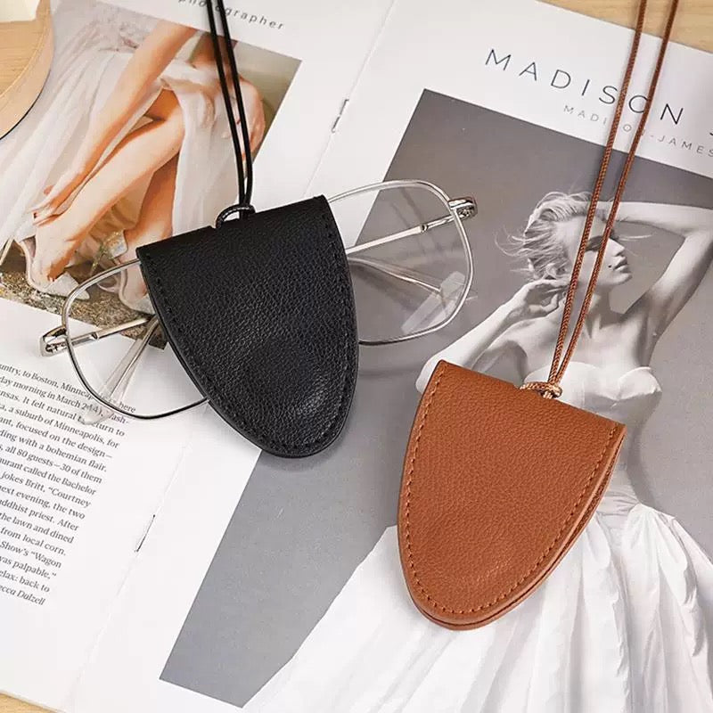 Leather Sunglasses Holder Necklace – Chic Button Strap Eyewear Chain